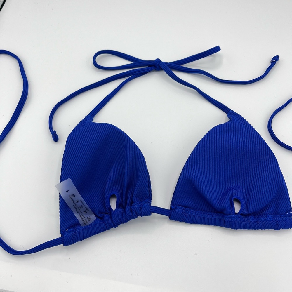 blue string bikini - Picture 4 of 5